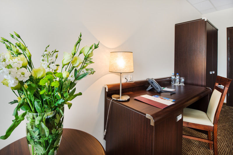 Hotel トシェブニツァ エクステリア 写真